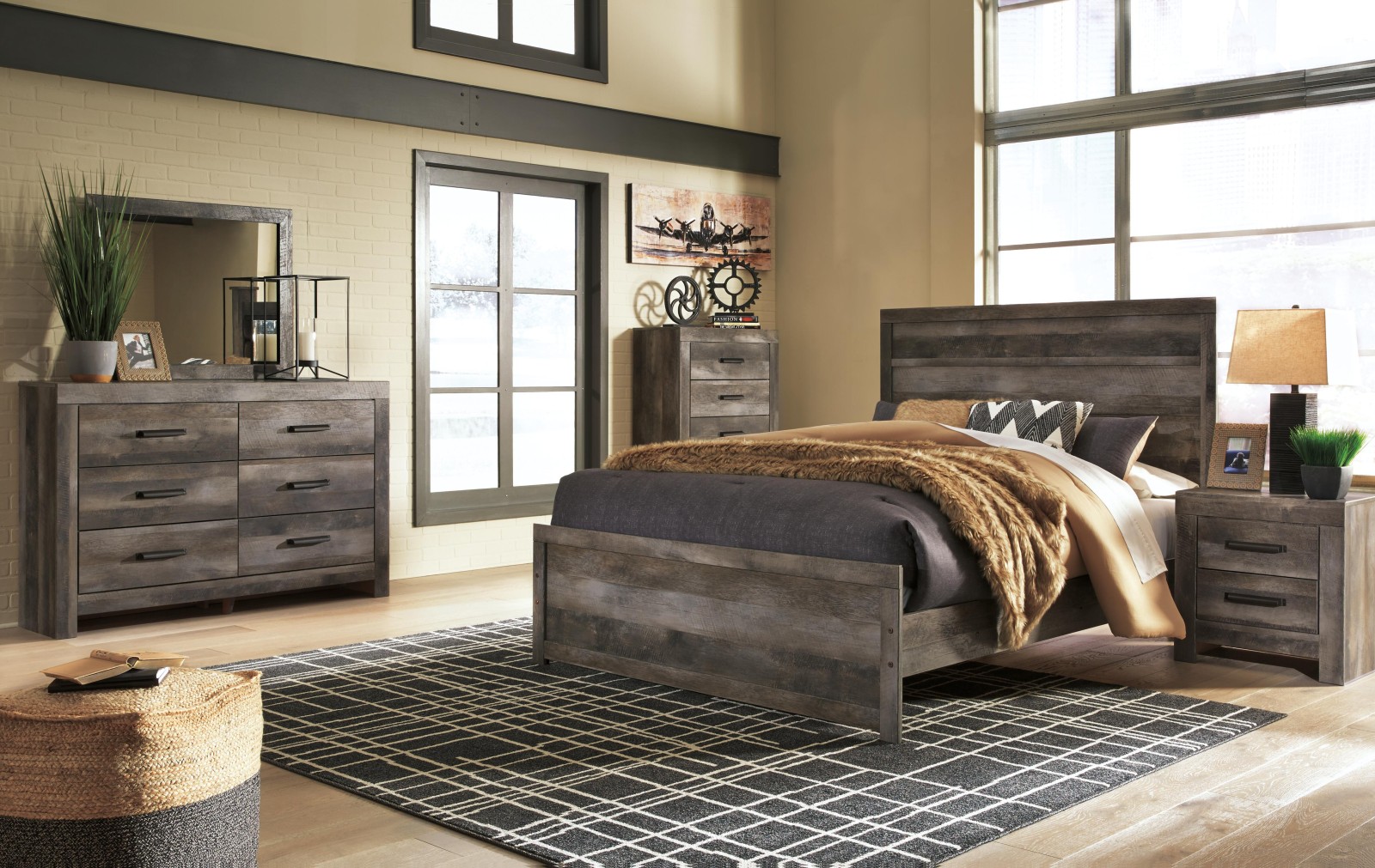 6 pc Wynnlow Queen Bedroom Set