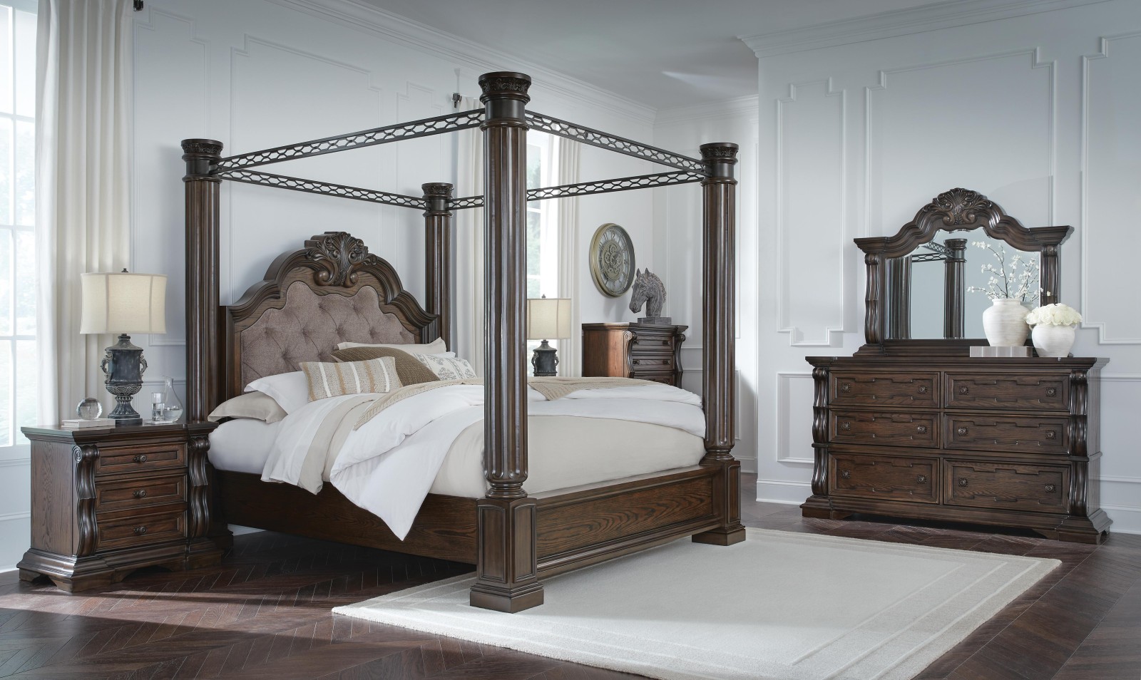 10 pc Maylee King Bedroom Set