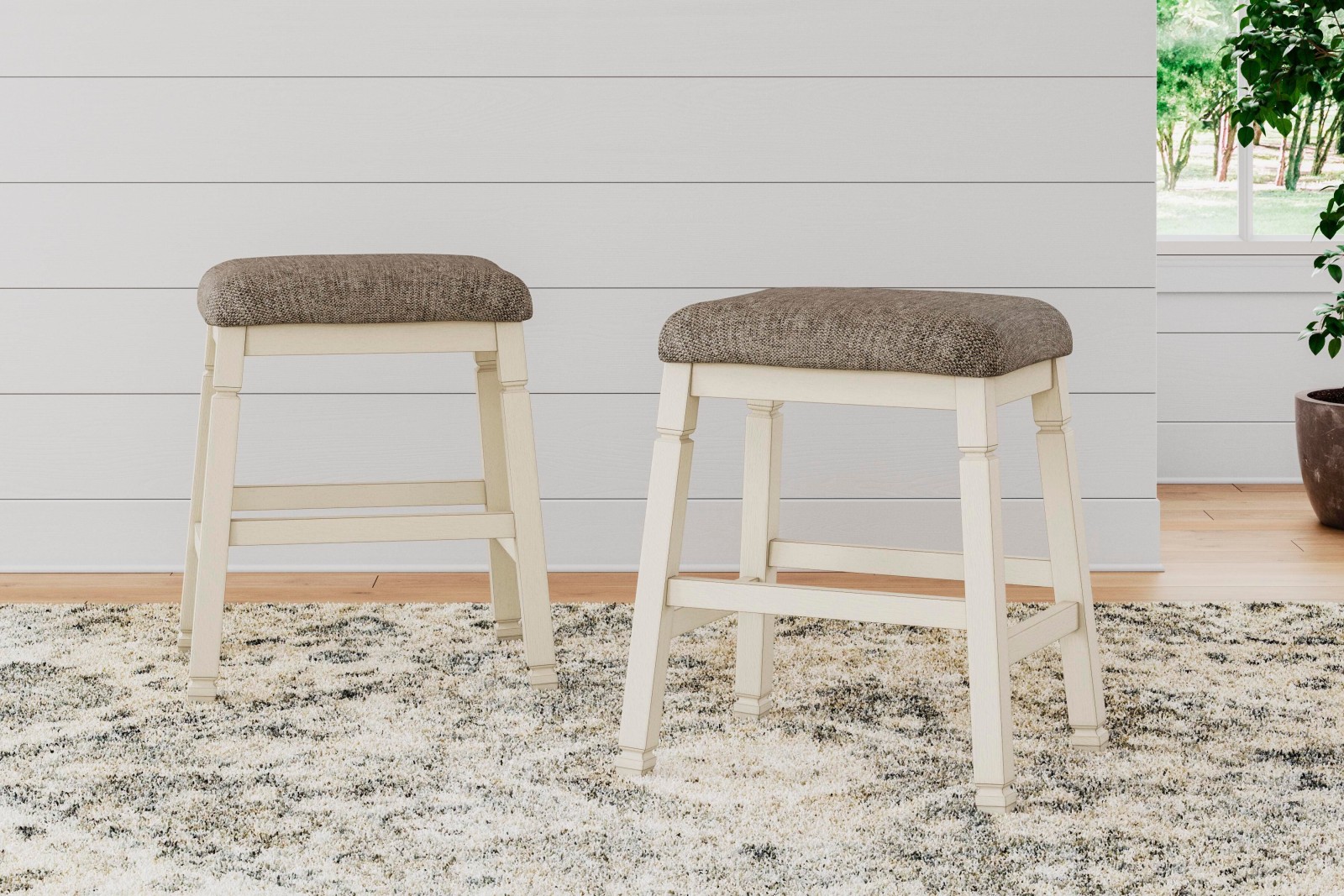 Bolanburg Counter Height Bar Stool (Set of 2)