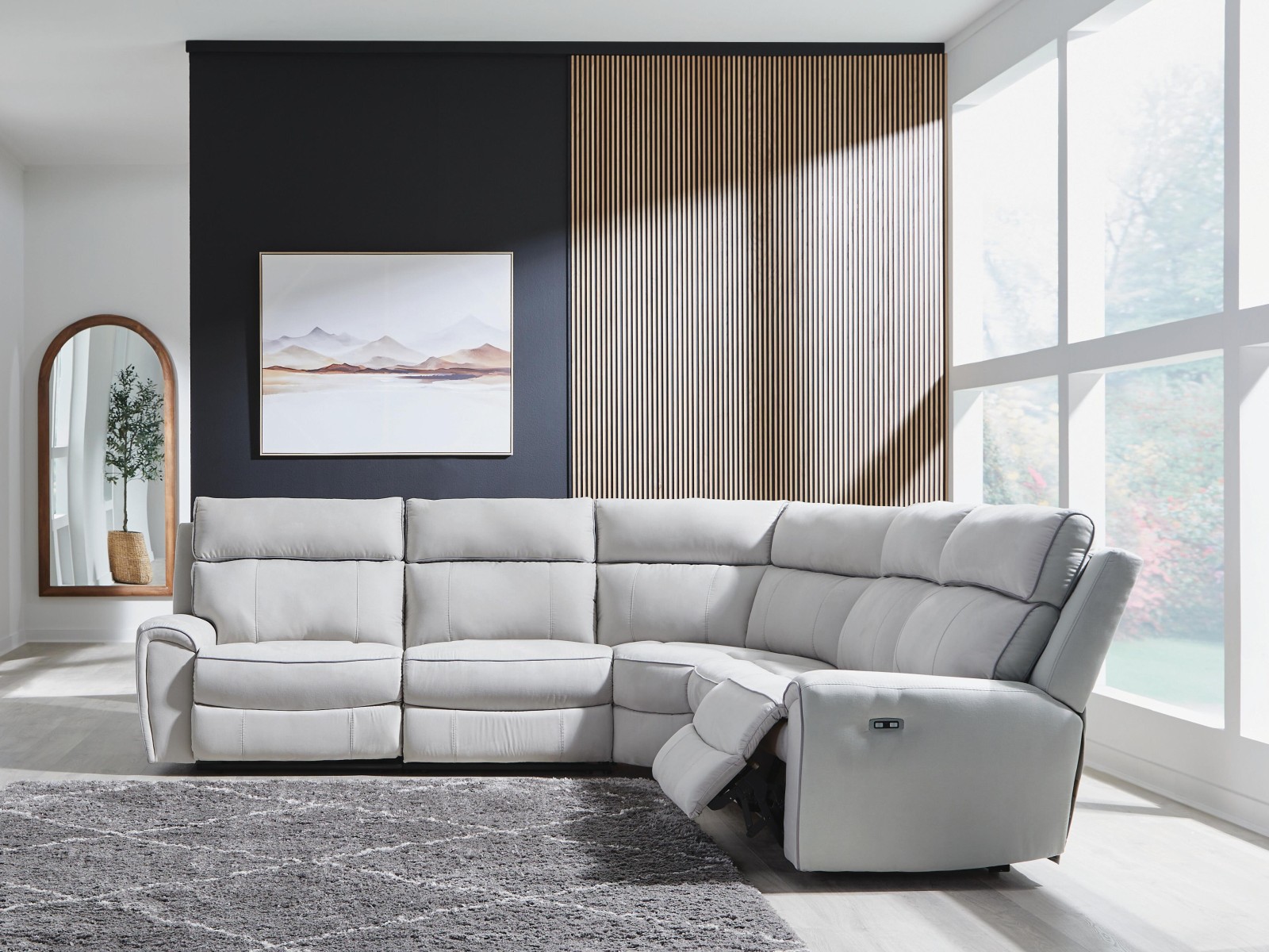 Social Pointe 5-Piece Power Reclining Sectional