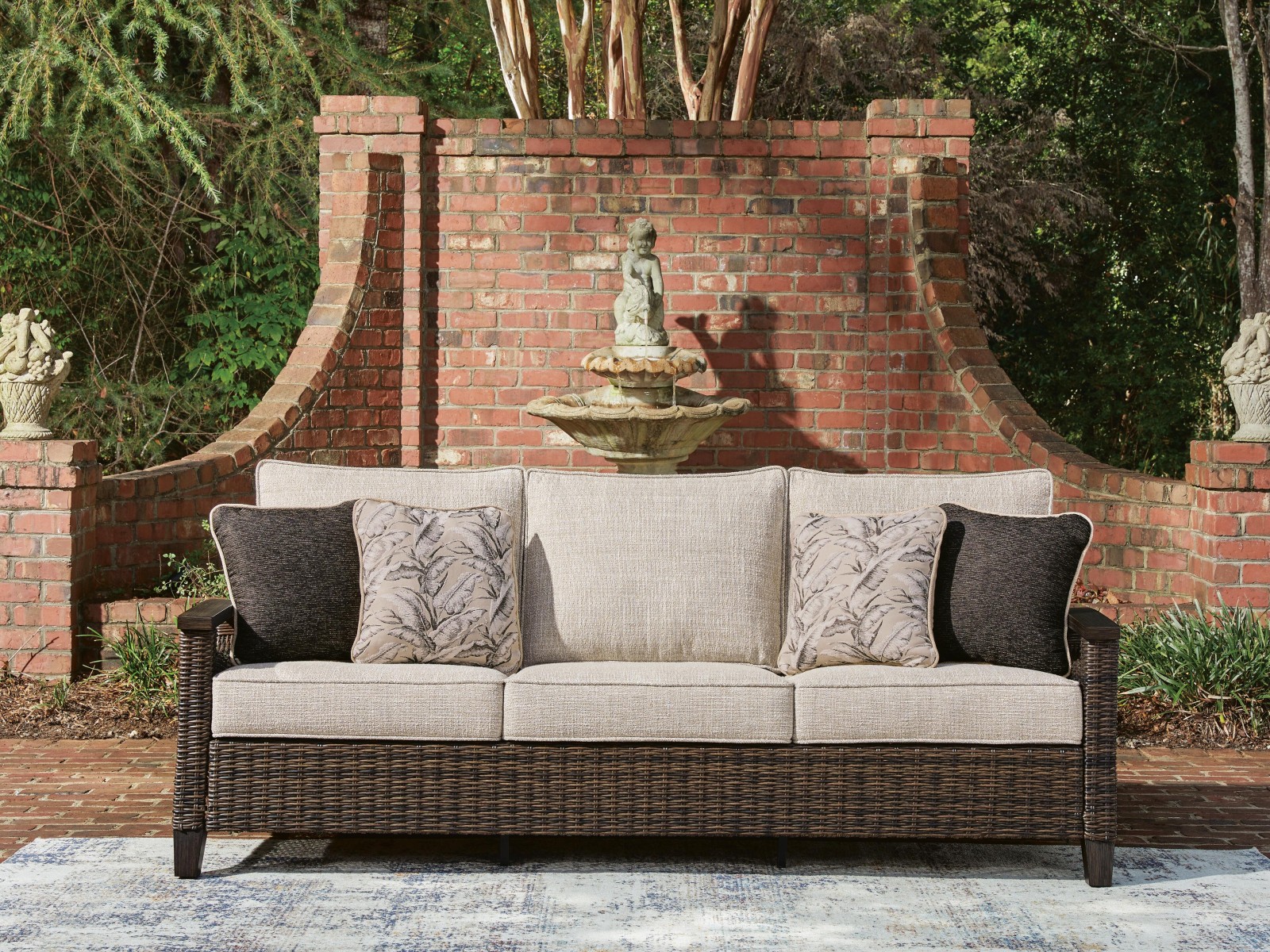 Monterey Point Outdoor Sofa with Cushion